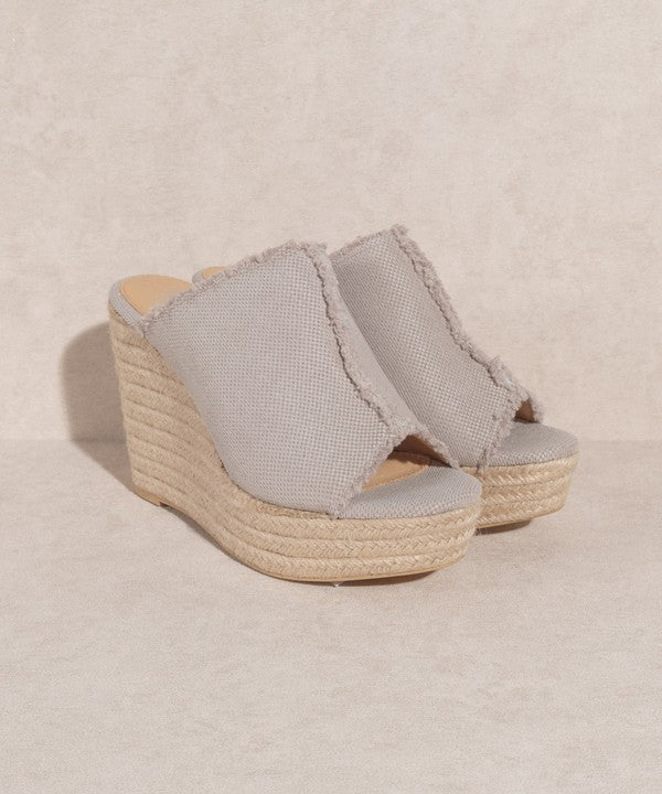 OASIS SOCIETY Bliss - Distressed Linen Wedge - Online Exclusive