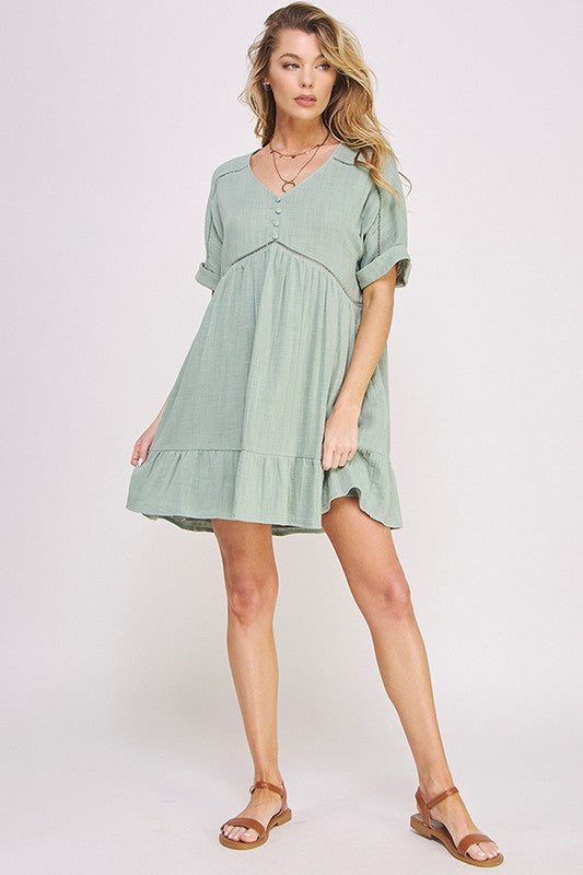 PLUS SIZE SHORT SLV BUTTON DOWN V-NECK SHORT DRESS - online exclusive