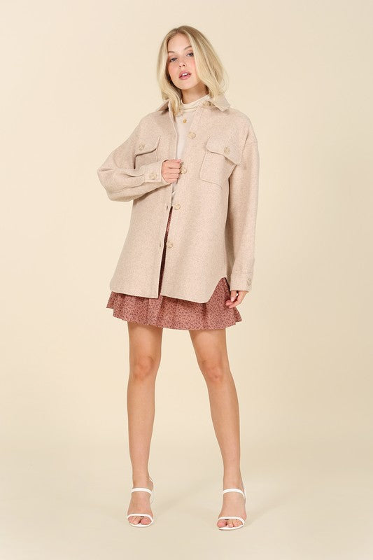 Light beige shacket with pockets - Online Exclusive