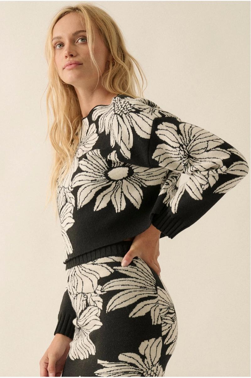 Floral Boat Neck Long Sleeve Crop Top
