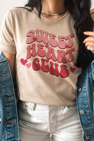 SWEET HEART CLUB Graphic T-Shirt
