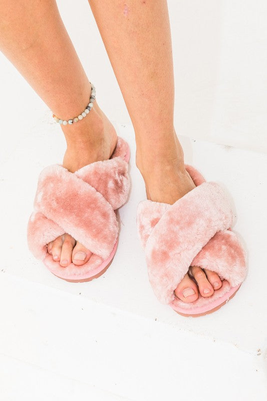FAUX FUR SLIPPERS - Pink